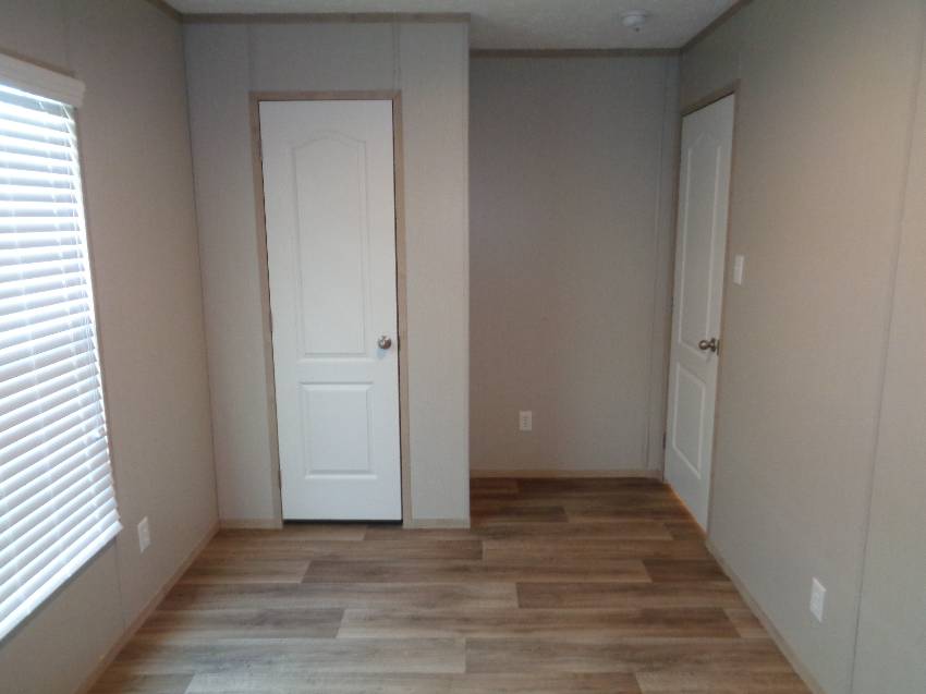 1267 Buddy St a Lakeland, FL Mobile or Manufactured Home for Sale