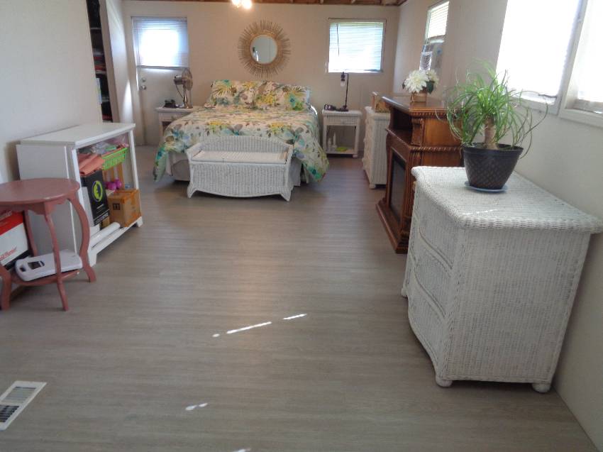 180 Jeff St a Lakeland, FL Mobile or Manufactured Home for Sale
