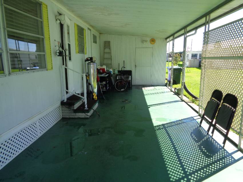 124 Joyce Pl a Lakeland, FL Mobile or Manufactured Home for Sale