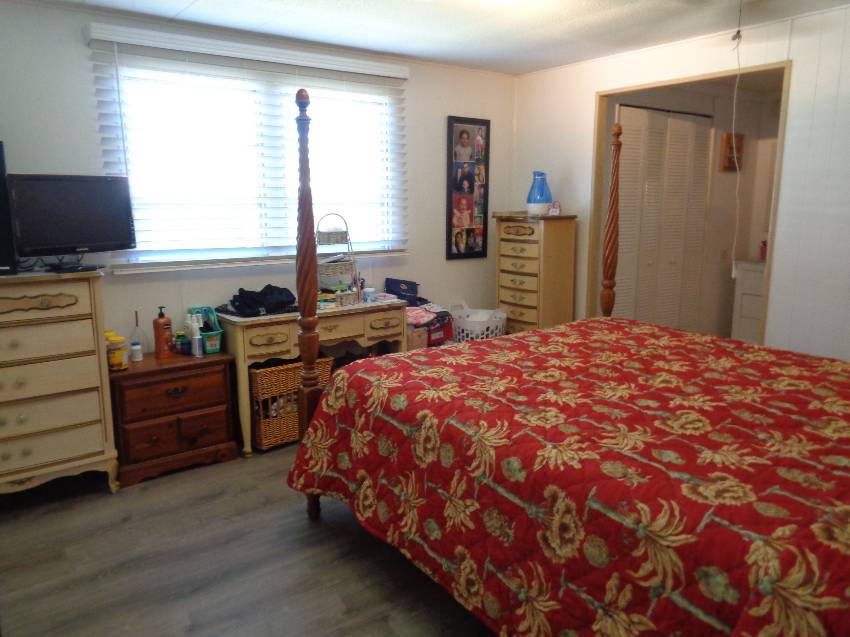 124 Joyce Pl a Lakeland, FL Mobile or Manufactured Home for Sale