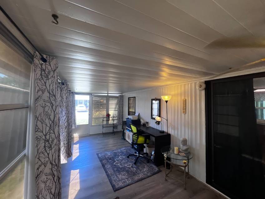 825 Bunker Circle a Winter Haven, FL Mobile or Manufactured Home for Sale