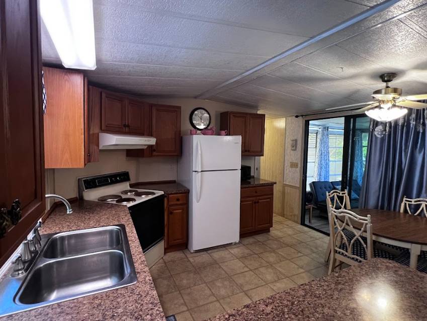 825 Bunker Circle a Winter Haven, FL Mobile or Manufactured Home for Sale