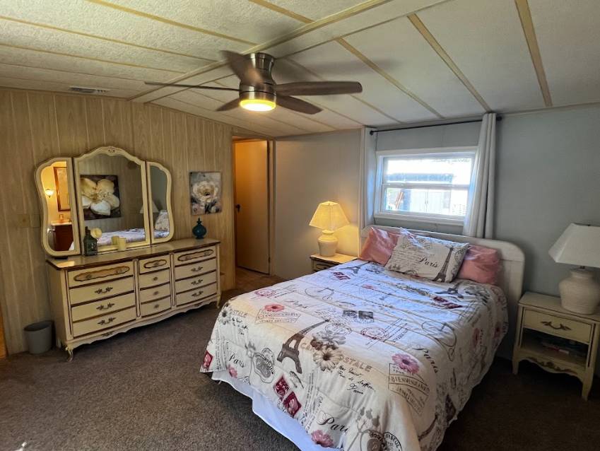 825 Bunker Circle a Winter Haven, FL Mobile or Manufactured Home for Sale