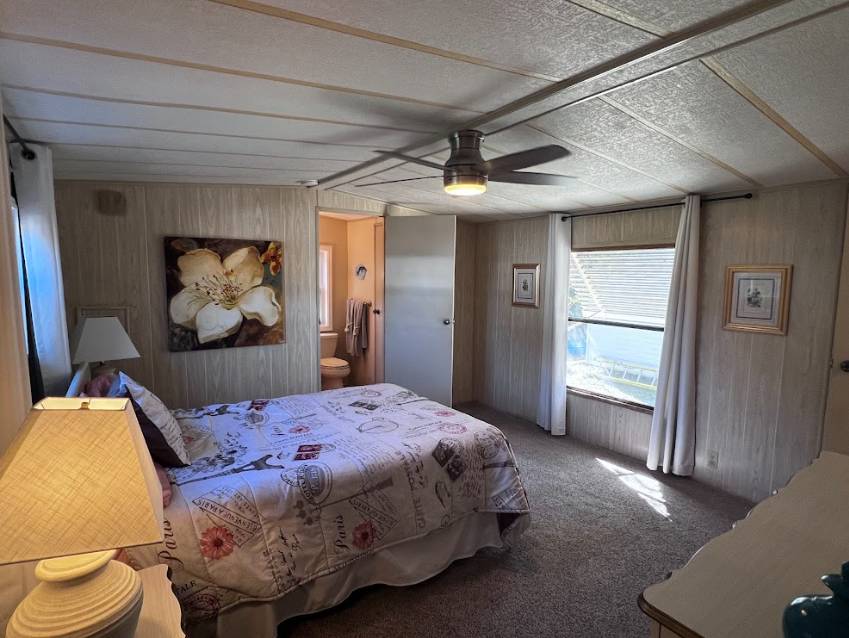 825 Bunker Circle a Winter Haven, FL Mobile or Manufactured Home for Sale