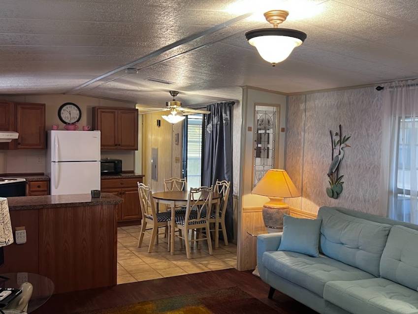 825 Bunker Circle a Winter Haven, FL Mobile or Manufactured Home for Sale
