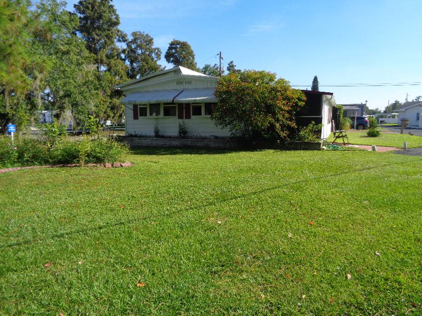 50 River Triangle a Lakeland, FL Mobile or Manufactured Home for Sale