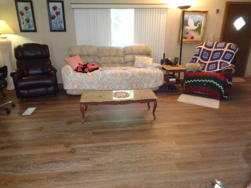 50 River Triangle a Lakeland, FL Mobile or Manufactured Home for Sale