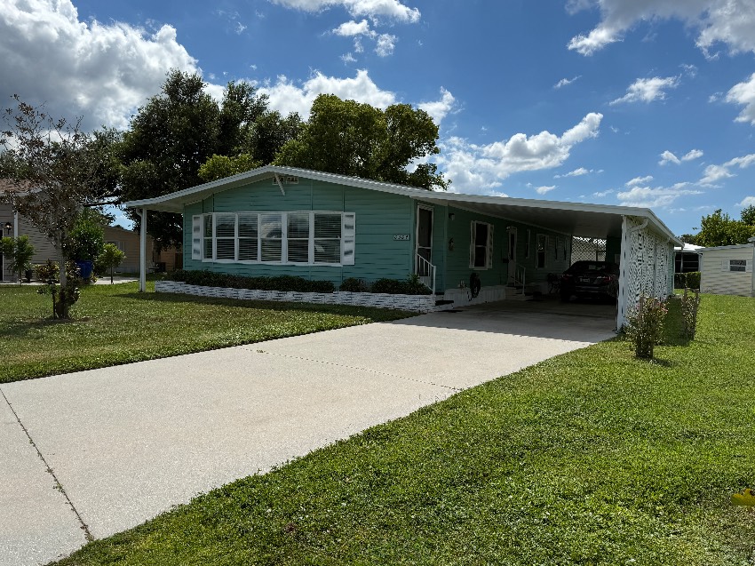 6364 Ravenglass Way a Sarasota, FL Mobile or Manufactured Home for Sale