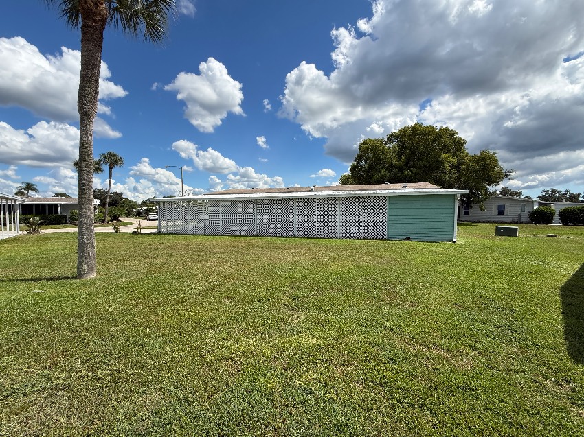 6364 Ravenglass Way a Sarasota, FL Mobile or Manufactured Home for Sale