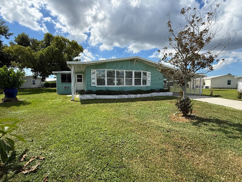 6364 Ravenglass Way a Sarasota, FL Mobile or Manufactured Home for Sale