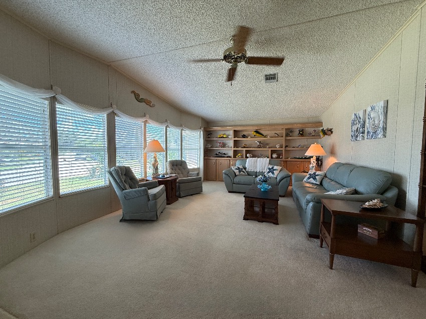 6364 Ravenglass Way a Sarasota, FL Mobile or Manufactured Home for Sale