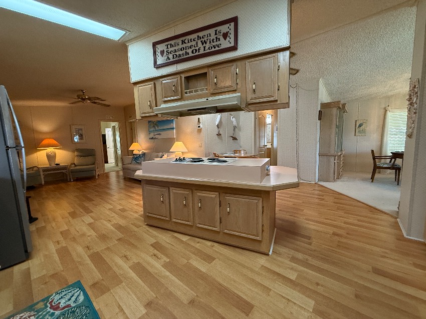 6364 Ravenglass Way a Sarasota, FL Mobile or Manufactured Home for Sale