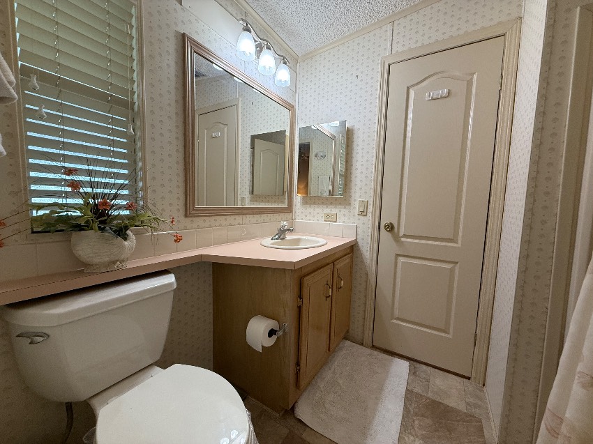 6364 Ravenglass Way a Sarasota, FL Mobile or Manufactured Home for Sale
