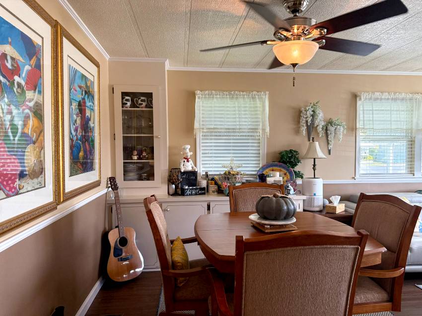327 3rd St Dr a Palmetto, FL Mobile or Manufactured Home for Sale