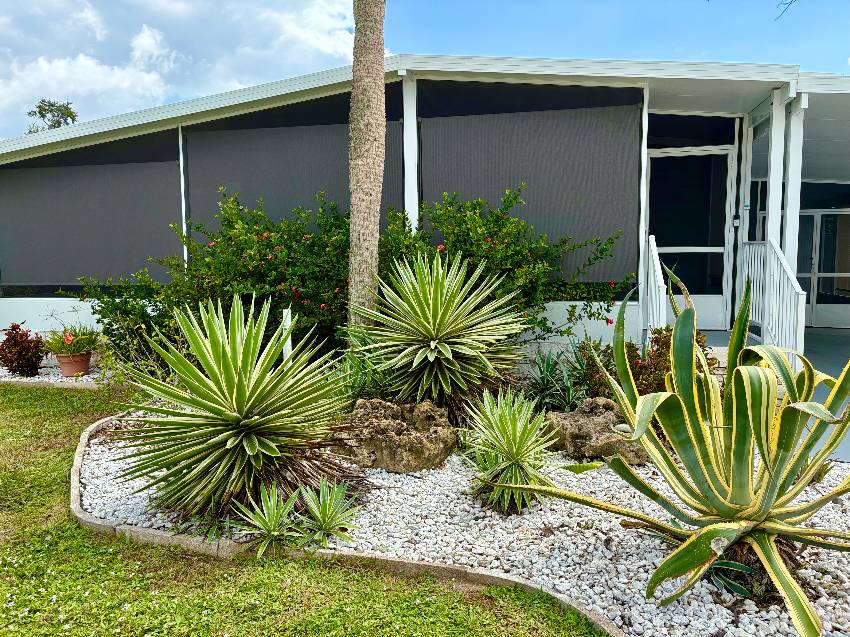 928 Lucaya W a Venice, FL Mobile or Manufactured Home for Sale