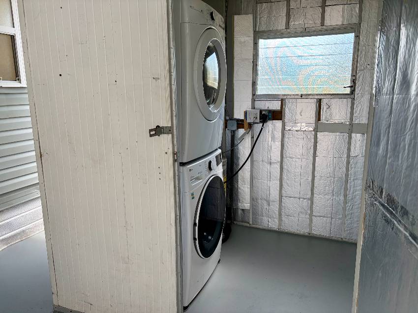 928 Lucaya W a Venice, FL Mobile or Manufactured Home for Sale