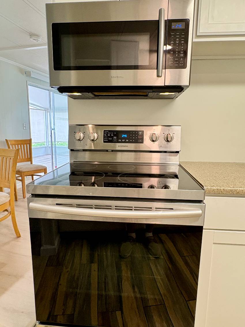 928 Lucaya W a Venice, FL Mobile or Manufactured Home for Sale