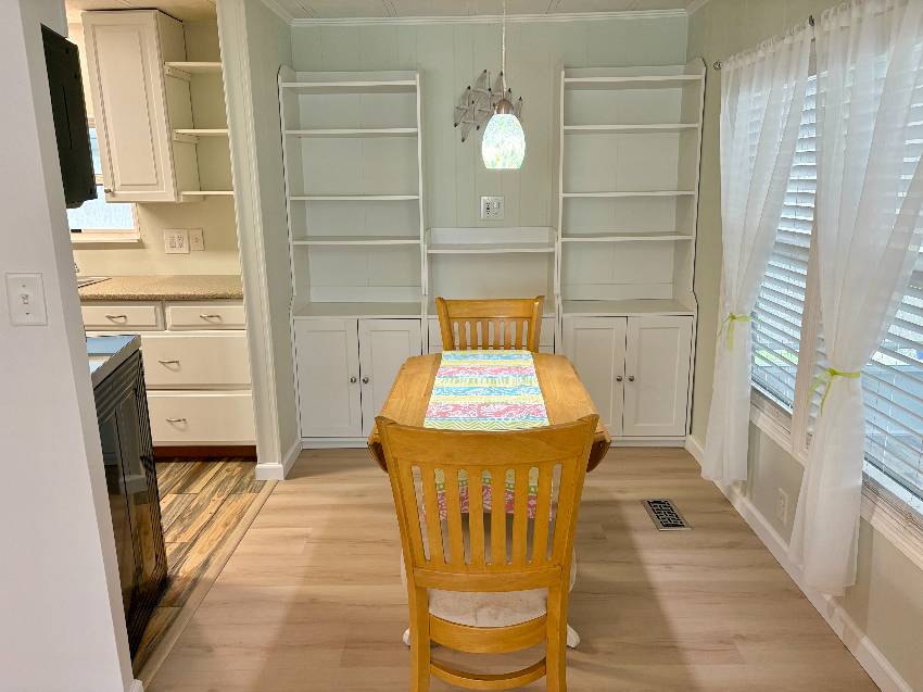 928 Lucaya W a Venice, FL Mobile or Manufactured Home for Sale