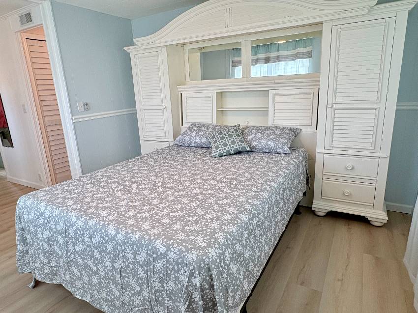 928 Lucaya W a Venice, FL Mobile or Manufactured Home for Sale