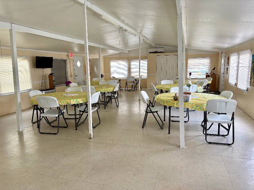 124 Happy Haven Drive a Osprey, FL Mobile or Manufactured Home for Sale