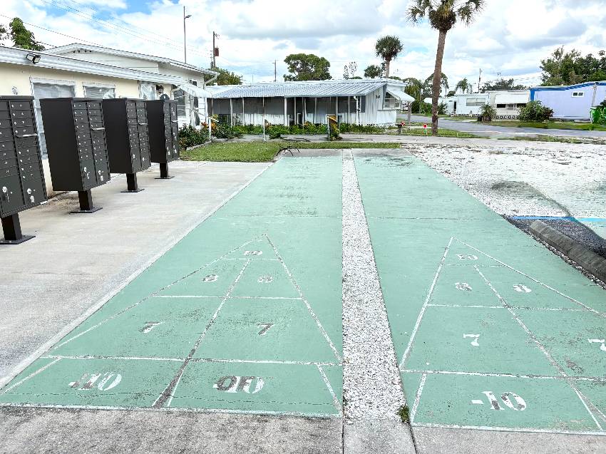 124 Happy Haven Drive a Osprey, FL Mobile or Manufactured Home for Sale