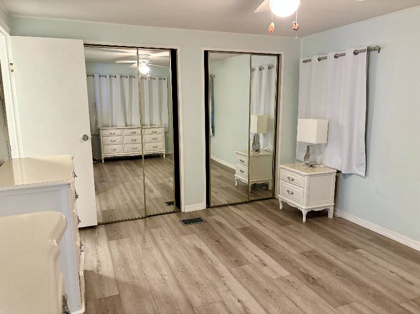 912 Xanadu a Venice, FL Mobile or Manufactured Home for Sale