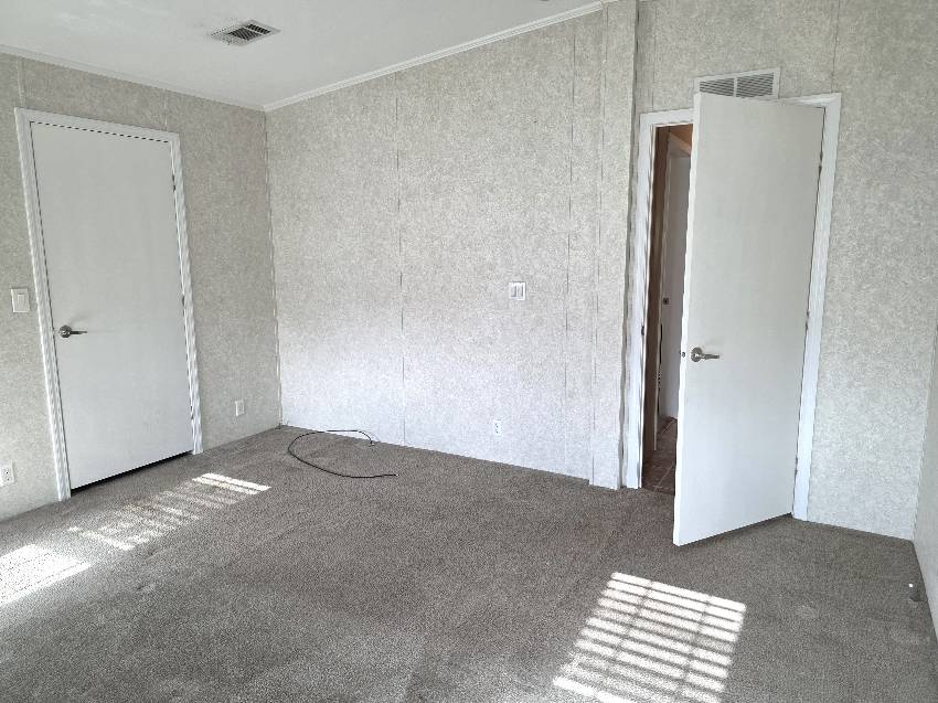 10718 S Ardmore Dr a Homosassa, FL Mobile or Manufactured Home for Sale