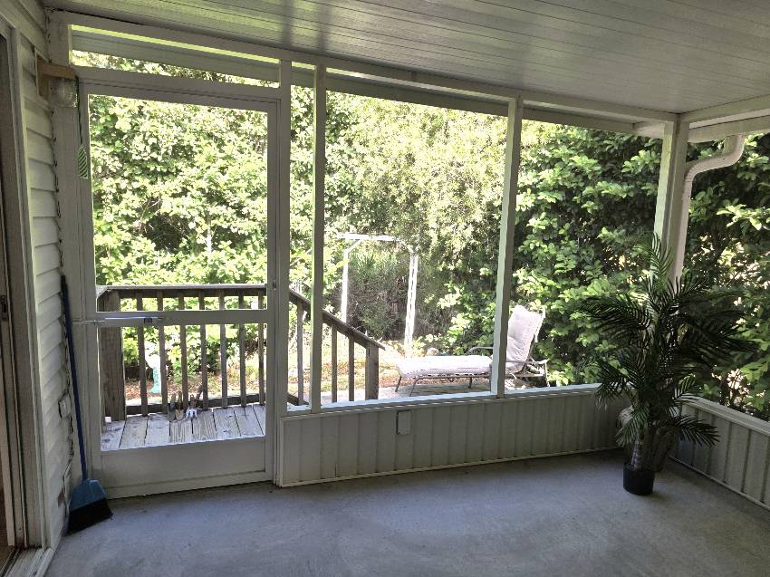 10718 S Ardmore Dr a Homosassa, FL Mobile or Manufactured Home for Sale