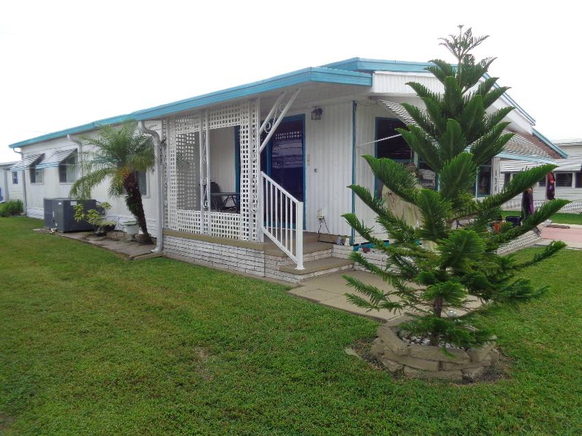 134 Joyce Place a Lakeland, FL Mobile or Manufactured Home for Sale