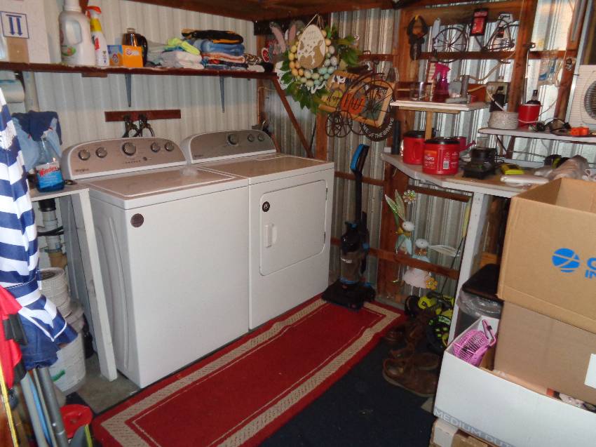 134 Joyce Place a Lakeland, FL Mobile or Manufactured Home for Sale