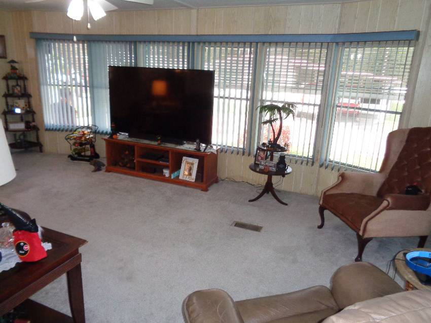 134 Joyce Place a Lakeland, FL Mobile or Manufactured Home for Sale