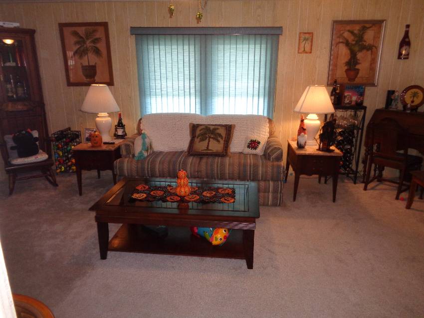 134 Joyce Place a Lakeland, FL Mobile or Manufactured Home for Sale