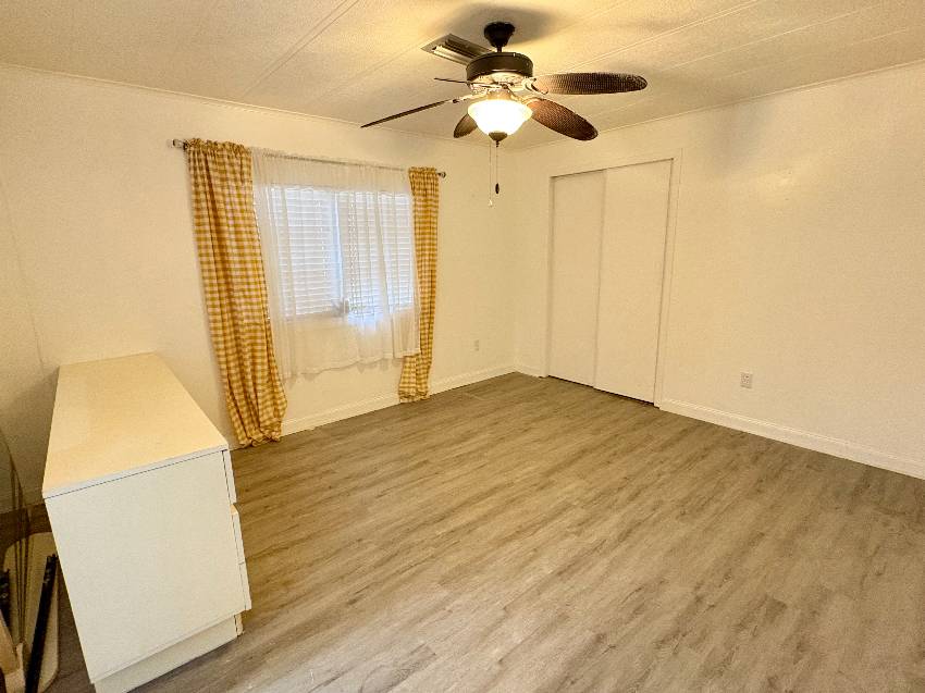 430 Cobia a Venice, FL Mobile or Manufactured Home for Sale