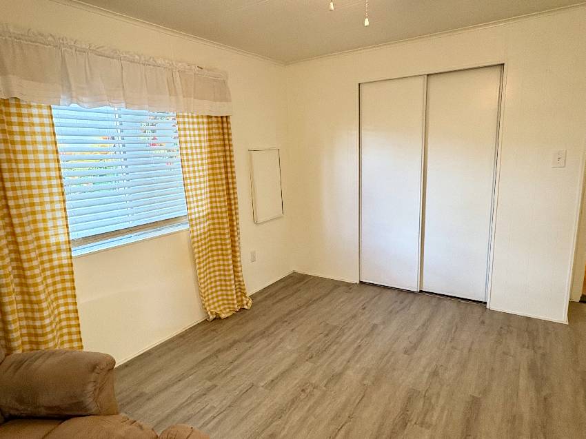 430 Cobia a Venice, FL Mobile or Manufactured Home for Sale