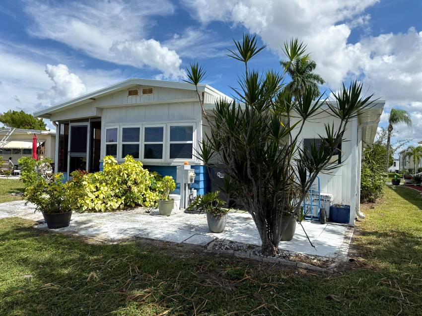 570 57th Ave W Lot 28 a Bradenton, FL Mobile or Manufactured Home for Sale