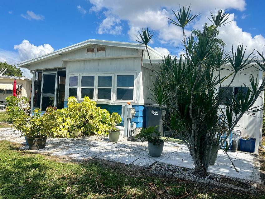 570 57th Ave W Lot 28 a Bradenton, FL Mobile or Manufactured Home for Sale