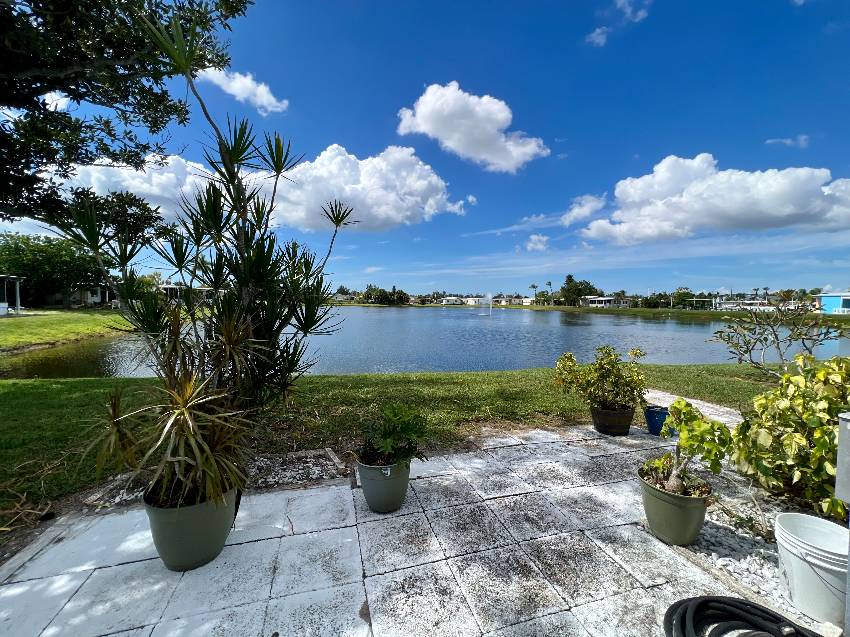 570 57th Ave W Lot 28 a Bradenton, FL Mobile or Manufactured Home for Sale