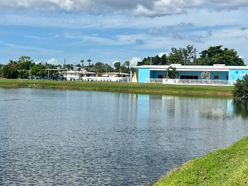 570 57th Ave W Lot 28 a Bradenton, FL Mobile or Manufactured Home for Sale