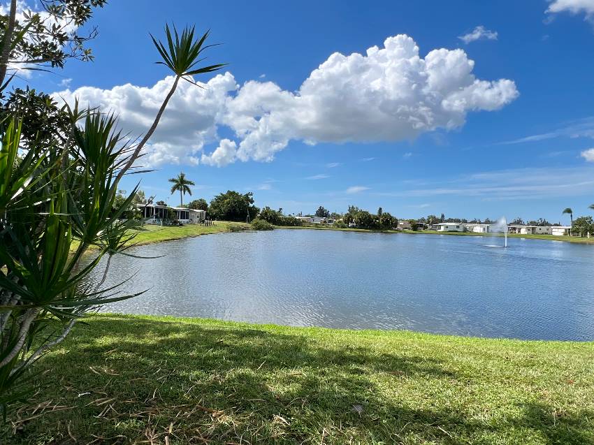 570 57th Ave W Lot 28 a Bradenton, FL Mobile or Manufactured Home for Sale