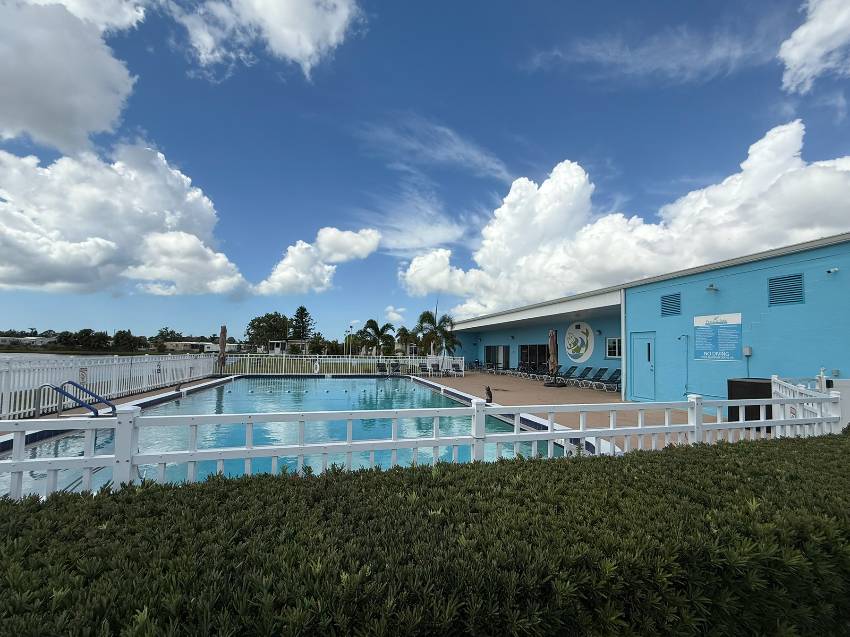 570 57th Ave W Lot 28 a Bradenton, FL Mobile or Manufactured Home for Sale