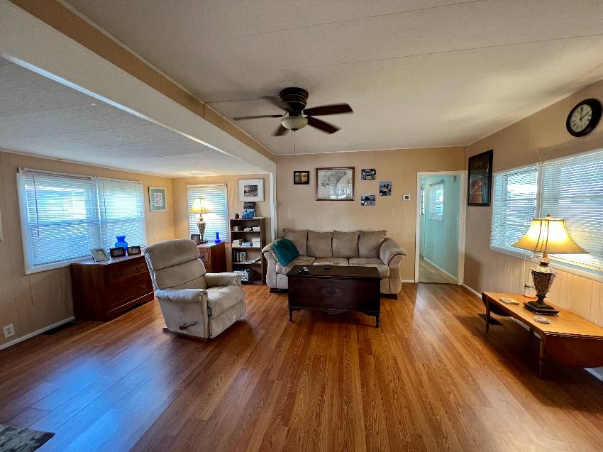 570 57th Ave W Lot 28 a Bradenton, FL Mobile or Manufactured Home for Sale