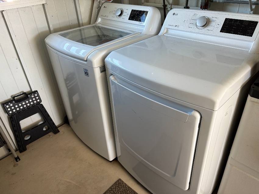 927 Trinidad W a Venice, FL Mobile or Manufactured Home for Sale