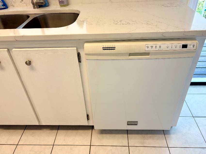 927 Trinidad W a Venice, FL Mobile or Manufactured Home for Sale
