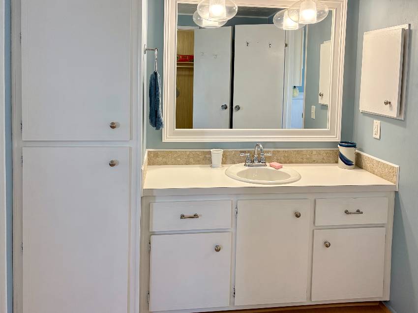 927 Trinidad W a Venice, FL Mobile or Manufactured Home for Sale