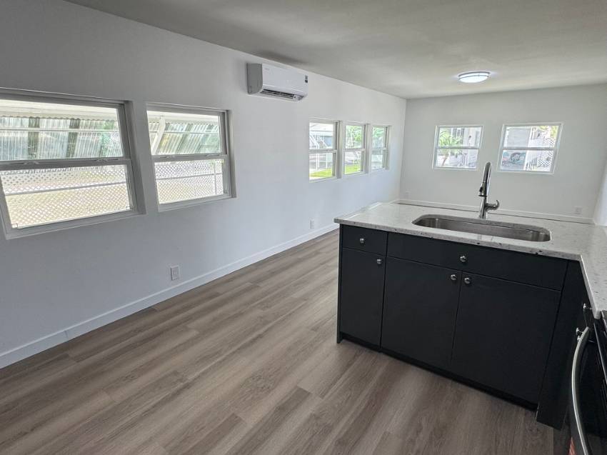 1100 Curlew Rd Lot 220 a Dunedin, FL Mobile or Manufactured Home for Sale