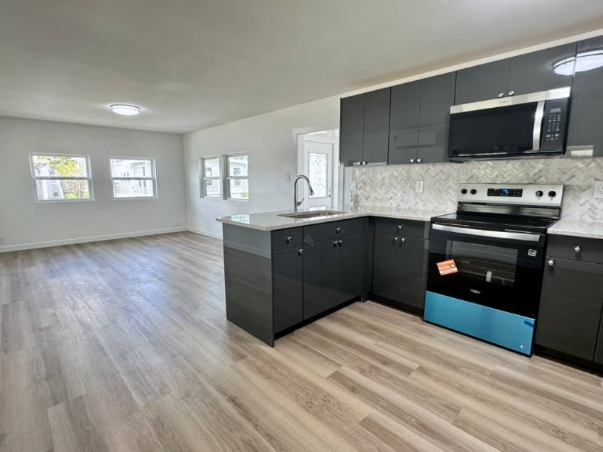 1100 Curlew Rd Lot 220 a Dunedin, FL Mobile or Manufactured Home for Sale
