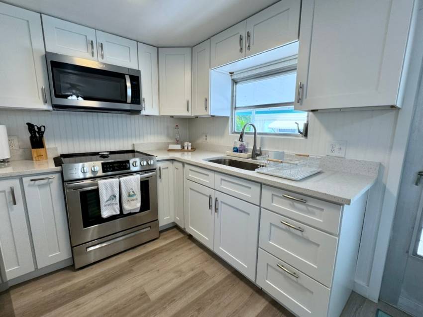1100 Curlew Rd Lot 224 a Dunedin, FL Mobile or Manufactured Home for Sale