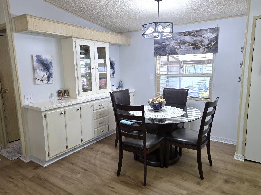 10353 S Amesbury Dr a Homosassa, FL Mobile or Manufactured Home for Sale