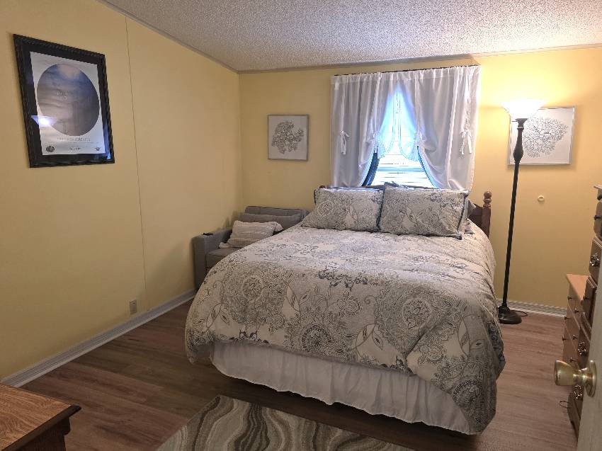 10353 S Amesbury Dr a Homosassa, FL Mobile or Manufactured Home for Sale