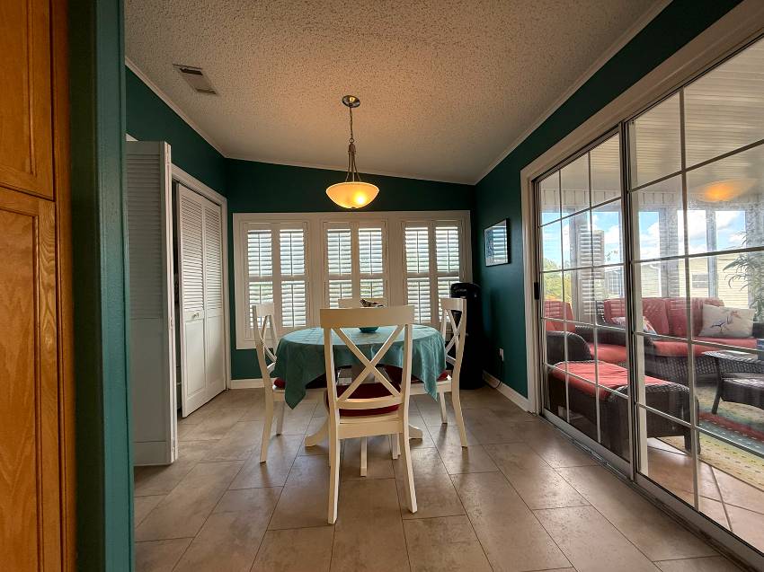 213 Hibiscus Way a Parrish, FL Mobile or Manufactured Home for Sale